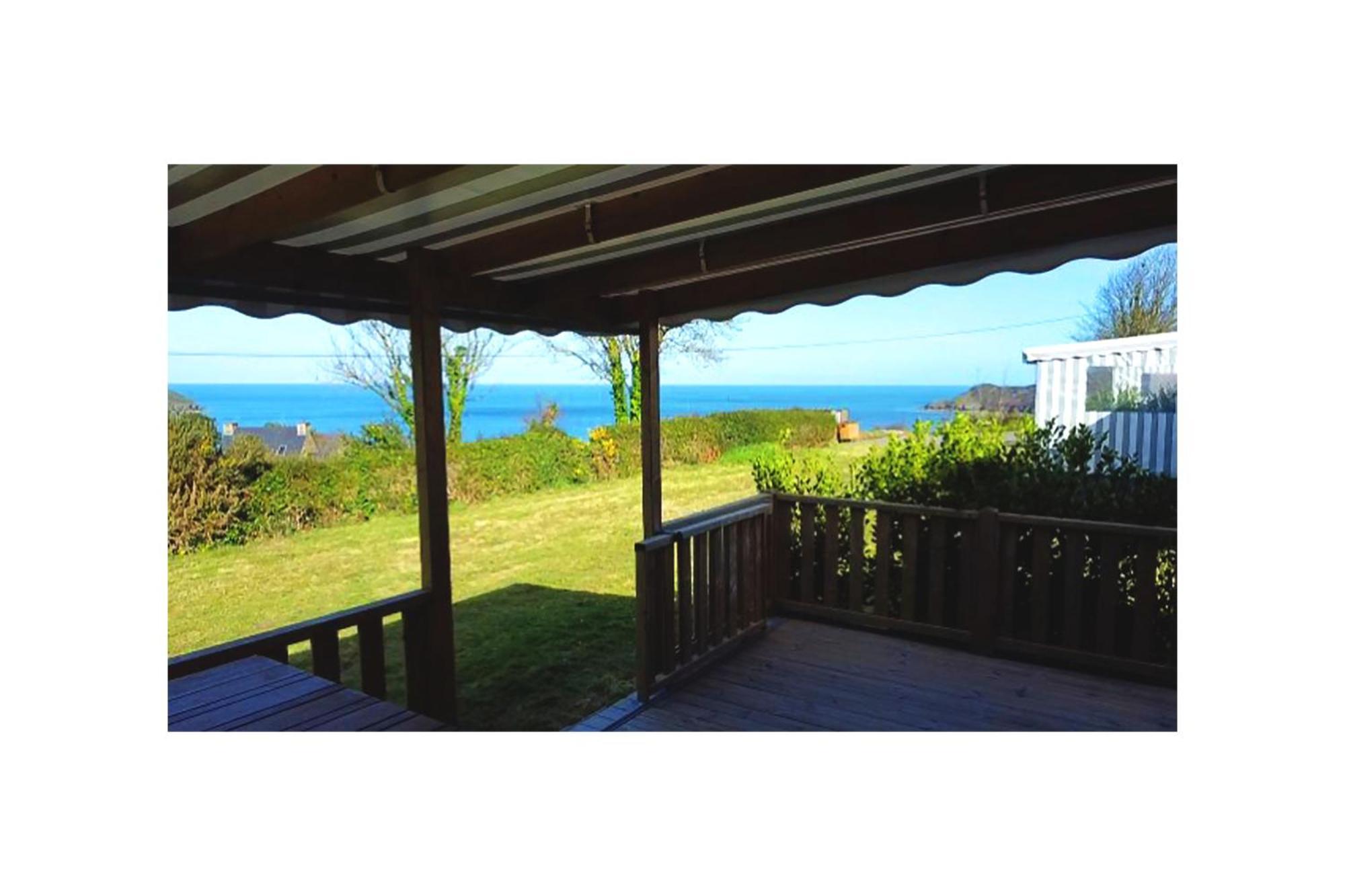 Azur. Holiday home Plouha